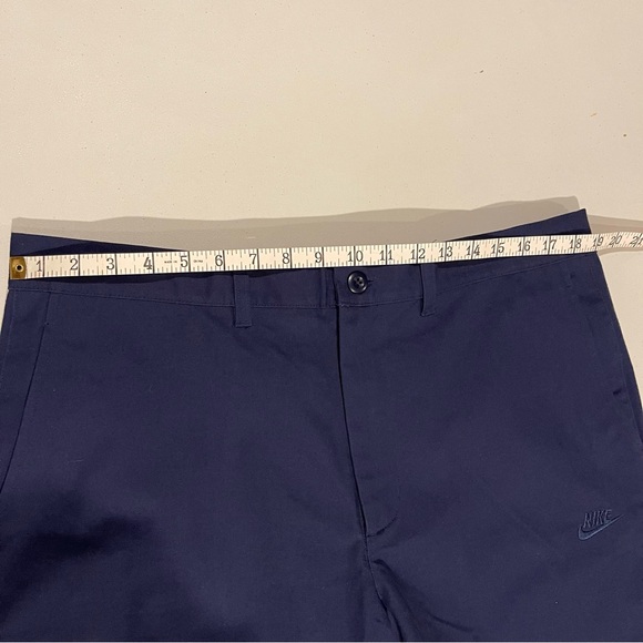 NWT Men's Nike Club Chino Shorts - Picture 8 of 10